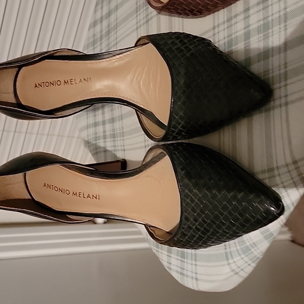 Womens shoes